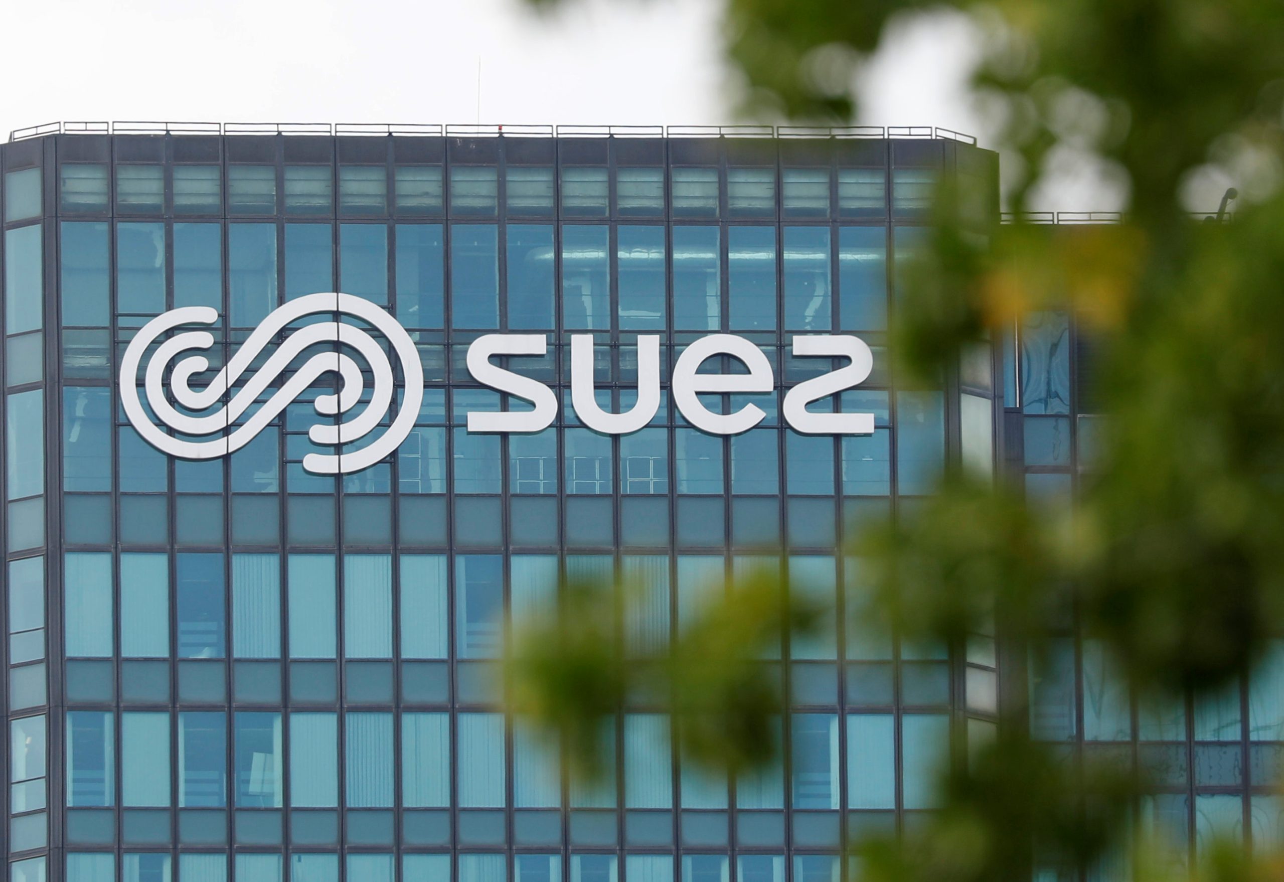 suez