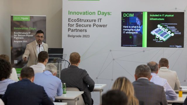 Schneider-Electric-DCIM-konferencia Schneider Electric