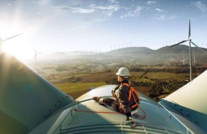 Ötből négy vállalatvezető aggódik az energiaellátás biztonsága miatt energiaügyi aggályokra