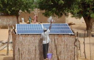 Világszerte 800 millió ember él áram nélkül afrika áram